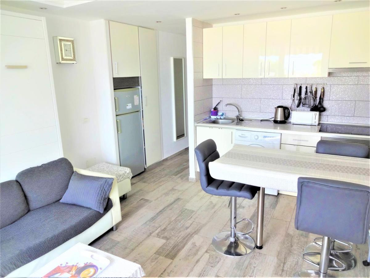 Sunset Apartment With Sea View And Free Wifi In The Heart Of Las Americas Playa de las Americas  Ngoại thất bức ảnh